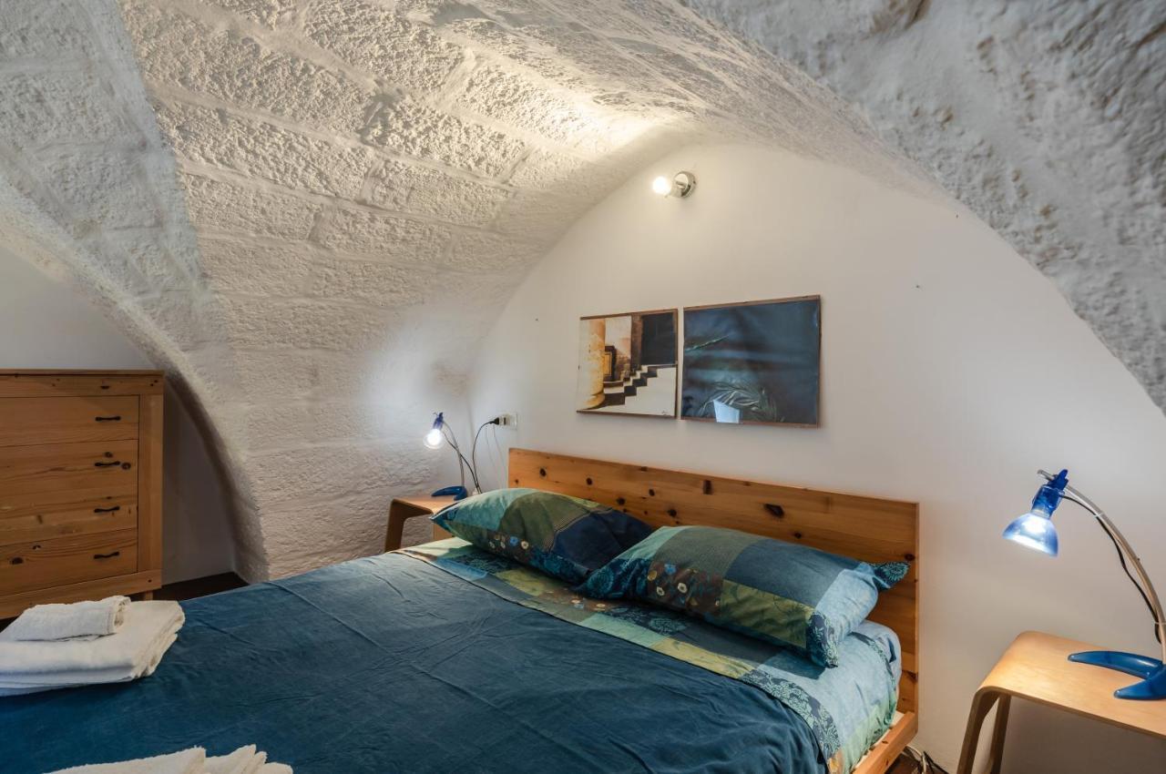 Casa Dei 5 Camini With Terrace Leilighet Ortelle Eksteriør bilde